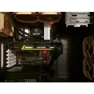 Asus Extreme VIII in Fractal Design R2 Midi