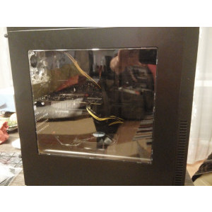 Side panel