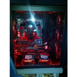 Poza cu Gainward 670 gtx phantom