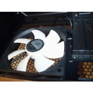 Carcasa Zalman Z1 - PC Garage