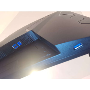 4 USB 3.2 (1 downstream, 3 upstream)