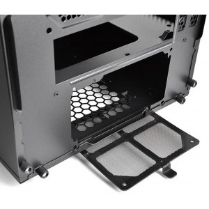 Thermaltake Suppressor F1