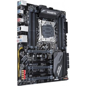 GIGABYTE X299 UD4