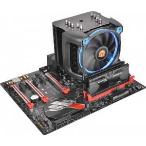 Thermaltake Riing Silent 12 Pro Blue