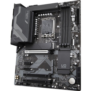 GIGABYTE Z790 UD