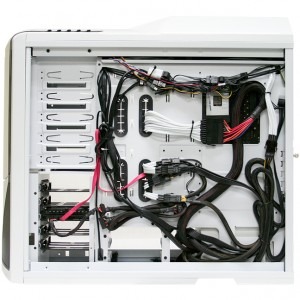 NZXT Phantom white