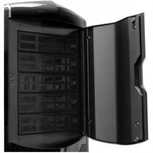 NZXT Phantom black