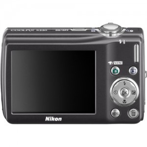 Nikon COOLPIX S220 black + Husa + SD 2 GB