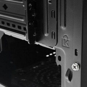 Thermaltake V4 Black