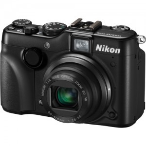 Nikon CoolPix P7100 Black + card 4GB + geanta CS-P06