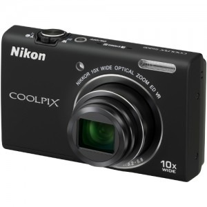 Nikon CoolPix S6200 Black + card 4GB + geanta ALM230101