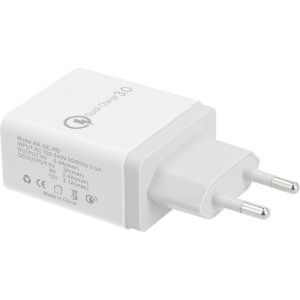 Lamtech LAM022001, 2x USB, 1x USB-C, 15W, Power Delivery, Quick Charge 3.0, White
