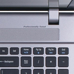 Acer 15.6'' Aspire V3-551G-10468G75Maii A-Series APU A10-4600M 2.3GHz 8GB 750GB Radeon HD 7670M 2GB Linux