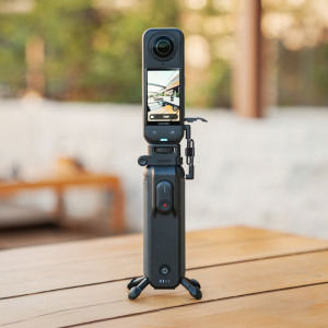 Insta360 Maner cu baterie FOMO