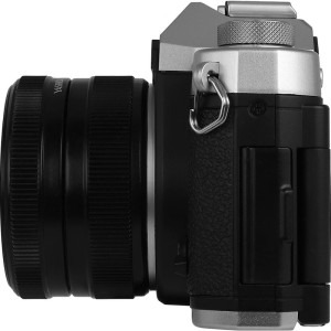 YASHICA FX-D 100