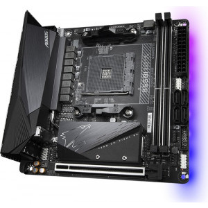 GIGABYTE B550I AORUS PRO AX