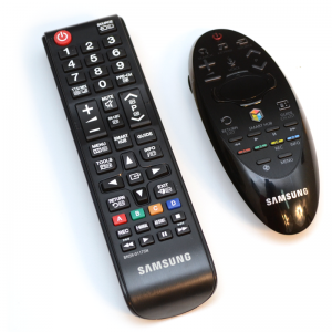 Samsung Smart TV 55H6400 Seria H6400 138cm negru Full HD 3D Activ include 2 perechi de ochelari 3D Activi
