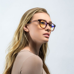 Gunnar Tioga Maroon - Rosewood Amber Mineral