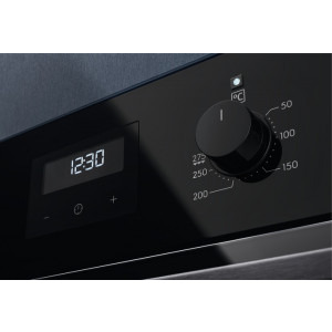 Electrolux EOD3C70TK. Electric, 72 L, Autocuratare catalitica, Multifunctional, Grill, SteamBake, Convectie, Clasa A, Negru