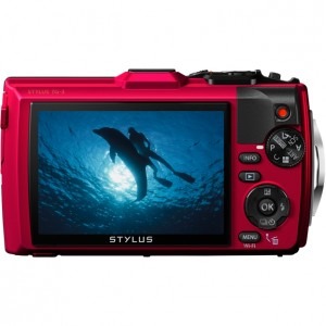 Olympus TG-3 rosu