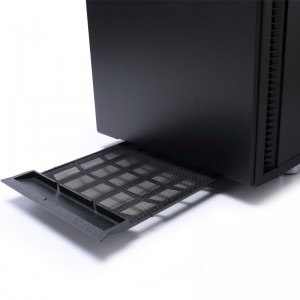 Fractal Design Define R5 Blackout Edition Window