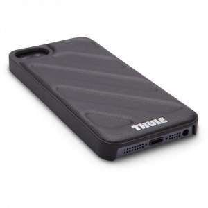 Thule Protectie pentru spate TGI205K Black pentru iPhone 5, 5S
