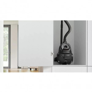 Bosch Serie 4 BGC21X200, 2L, 550W, Negru, fara sac