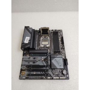 Placa de baza GIGABYTE B650 EAGLE