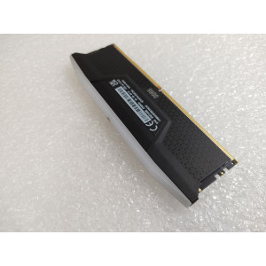 Memorie Corsair Vengeance RGB 8GB DDR5 5200MHz CL40